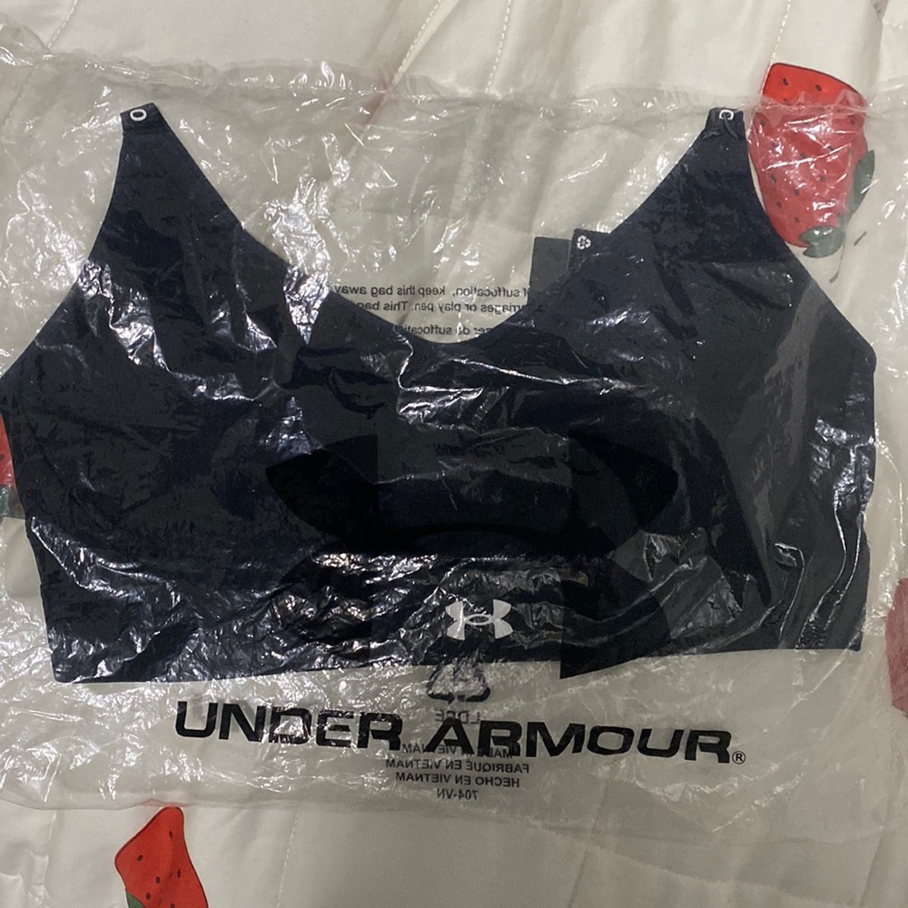 Under Armour Infinity covered low bra